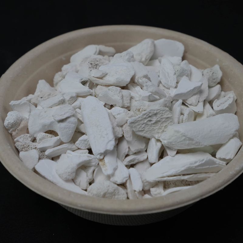 YU HENG Industrial Grade Bone Ash 2.3G/cm3 Density For Ceramic Tile Production